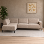 Hoekbank in beige.
