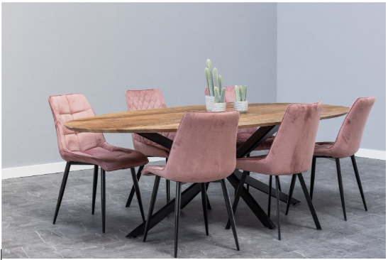 Geef je eetkamer karakter met statement chairs