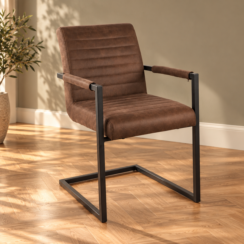 Eetkamerstoelen met armleuning