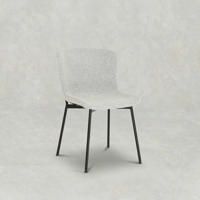 Eetkamerstoel Skagen Beige Bouclé met zwart onderstel