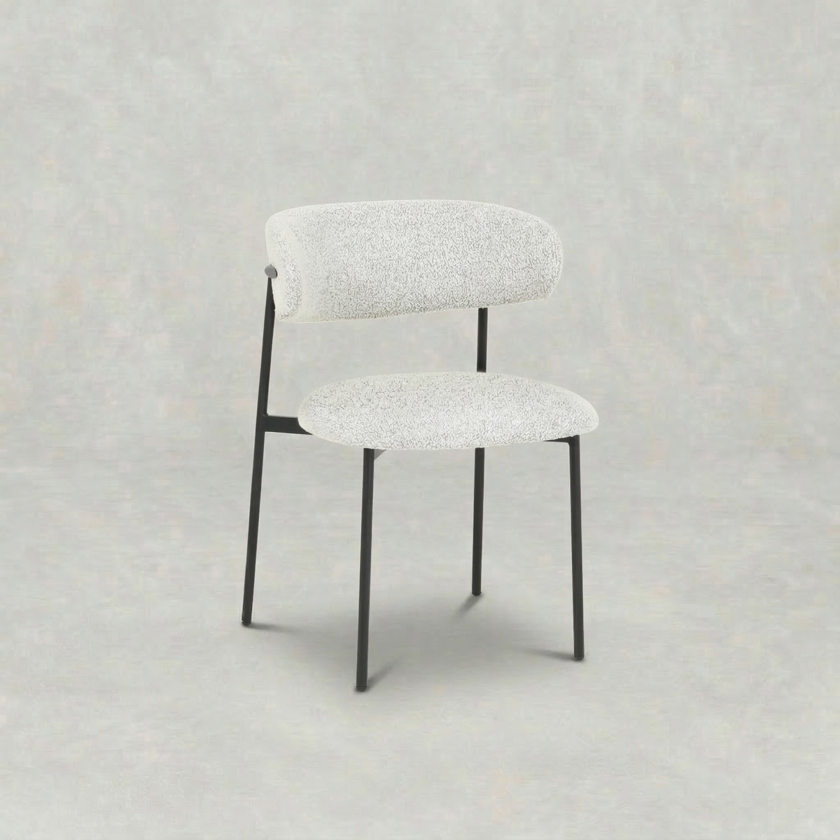 Boucle beige eetkamerstoel met zwart onderstel