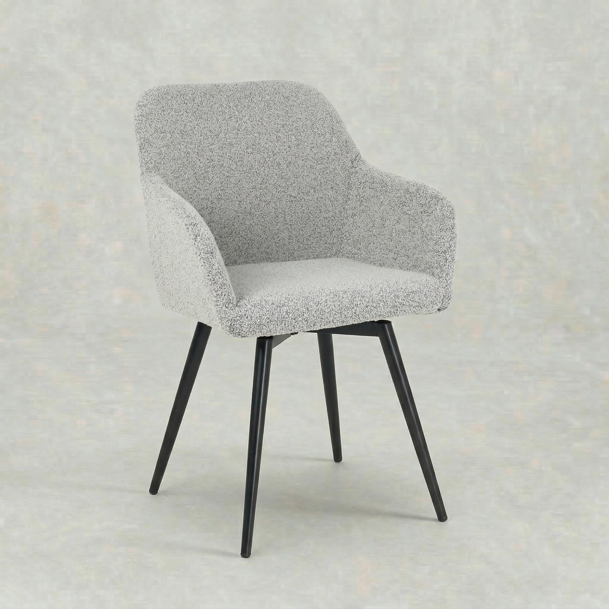 Boucle beige eetkamerstoel met zwart onderstel