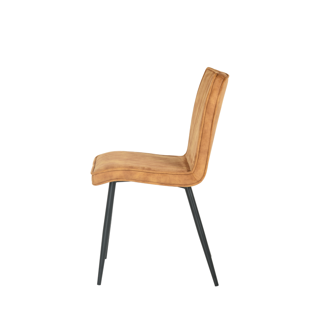 eetkamerstoel met hoge rug van cognac fluweel