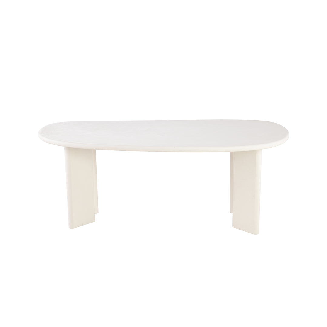 Organische salontafel van microcement wit