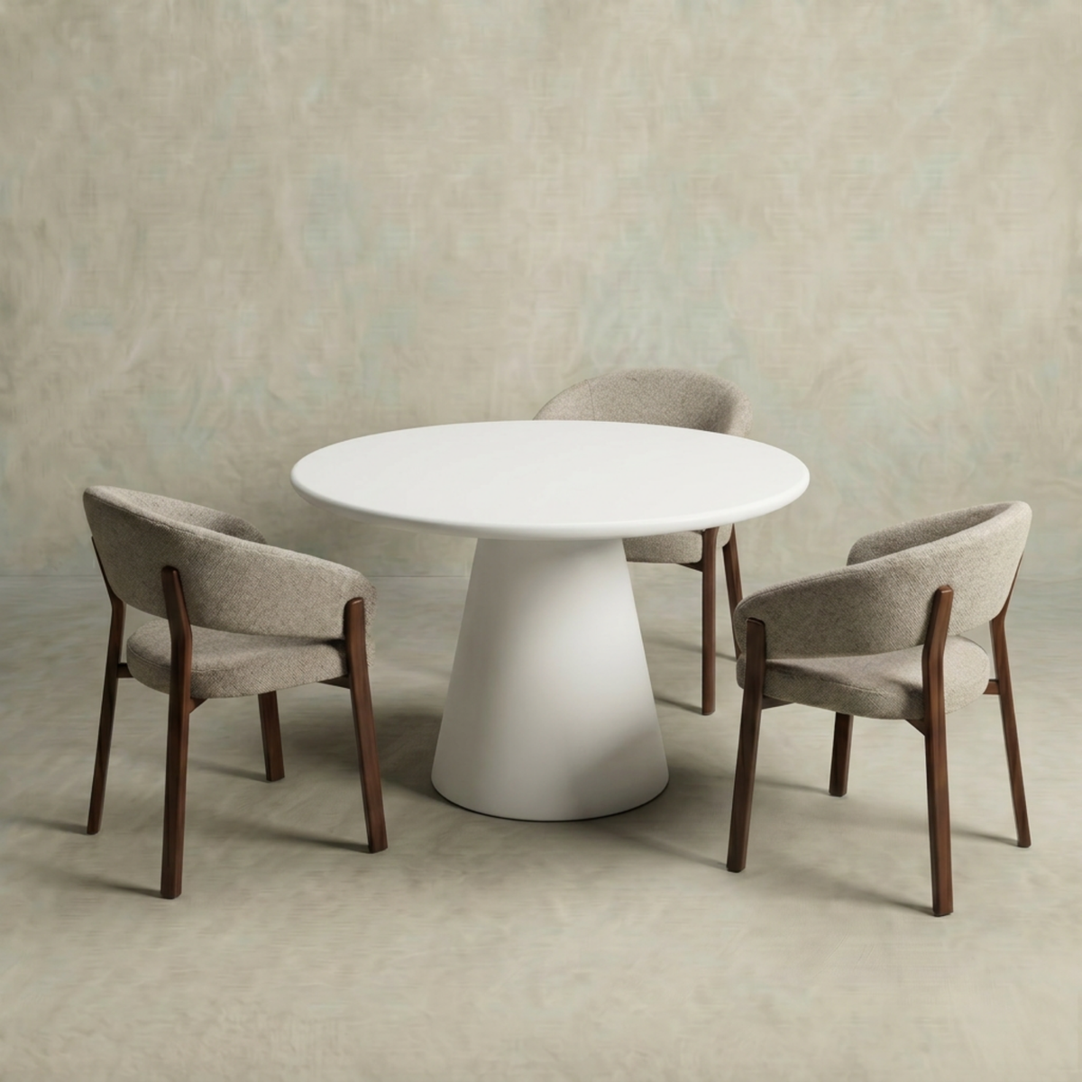 Witte ronde eettafel van microcement met witte poot