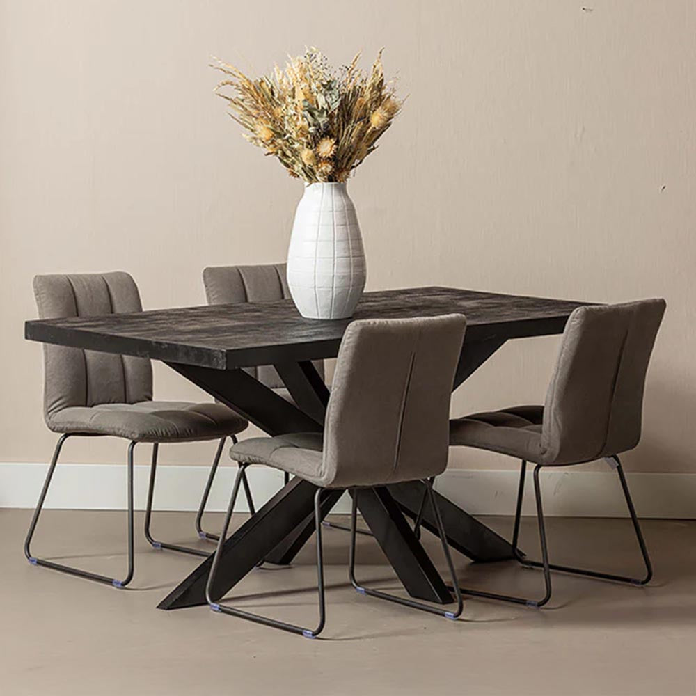 zwarte eettafel rechthoek van mangohout met spinpoot 280 cm lang