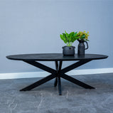 ovale salontafel van zwart mangohout