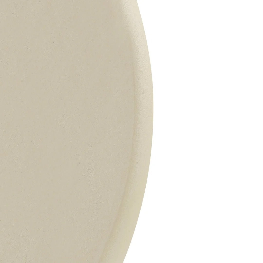 Ronde beige salontafel van microcement